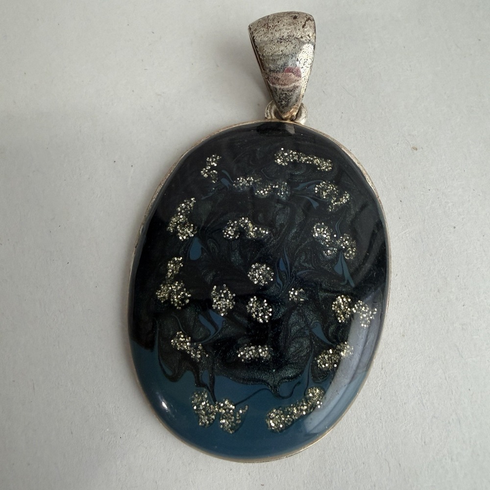 Lia Sophia Navy Blue Resin Oval Pendant Boho Preppy Gift Birthday Anniversary